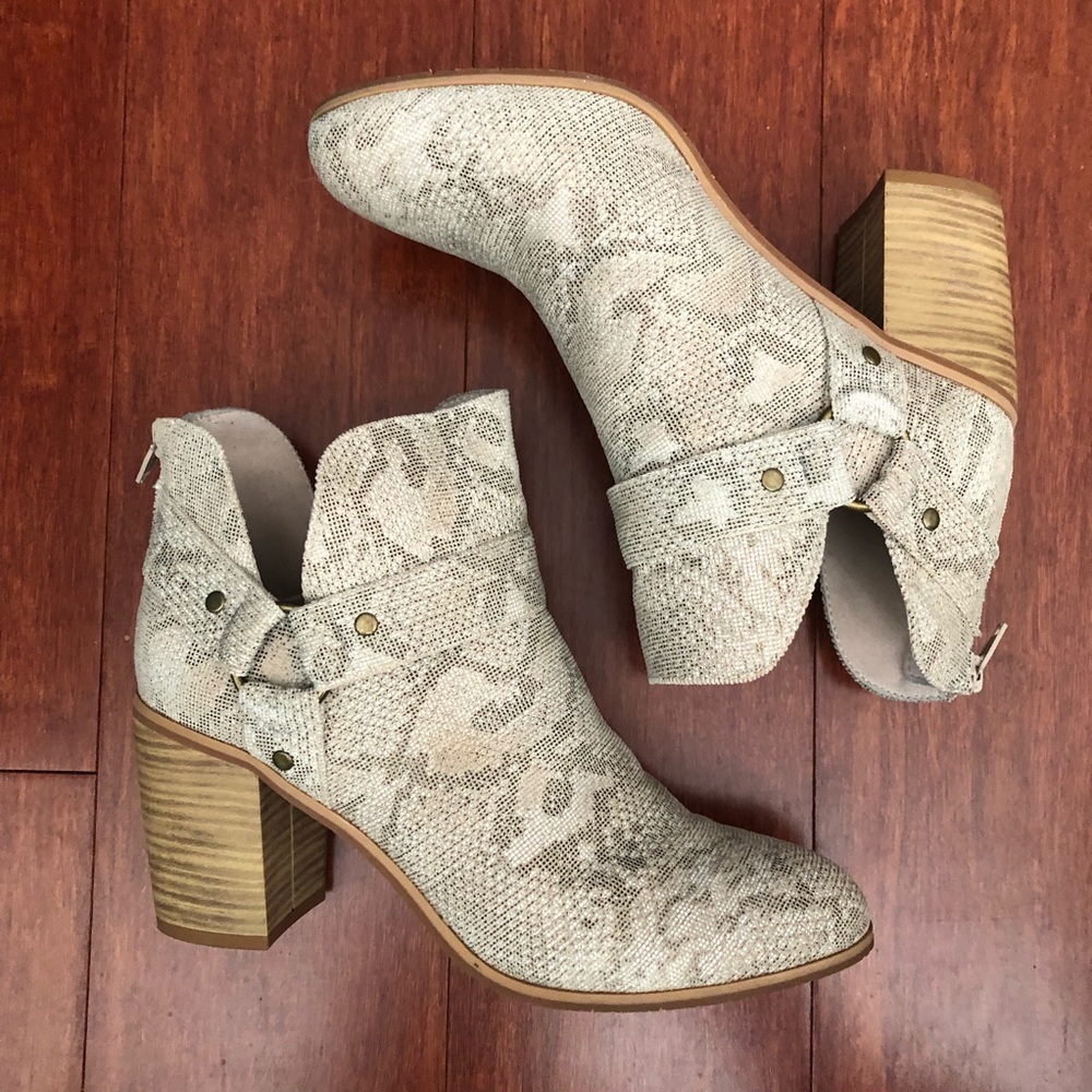 BC Footwear Miss Independent
